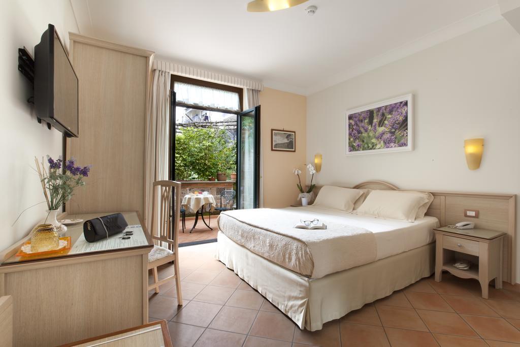 Relais Villa Angiolina Sorrento Kültér fotó